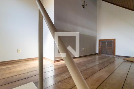 Casa de condomínio à venda com 330m², 3 quartos e 6 vagasQuarto da suíte 2