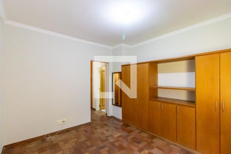 Casa de condomínio à venda com 330m², 3 quartos e 6 vagasQuarto da suíte 1