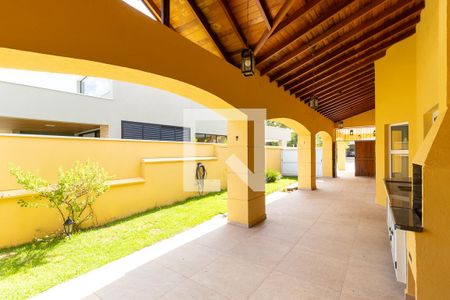 Casa de condomínio à venda com 330m², 3 quartos e 6 vagasVaranda - Churrasqueira
