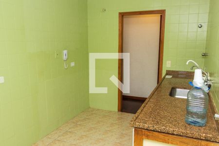 Apartamento à venda com 84m², 2 quartos e 1 vagaCozinha