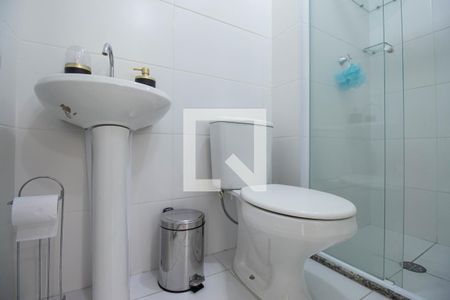 Apartamento à venda com 35m², 2 quartos e sem vaga Apartamento à venda com 35m², 2 quartos e sem vagaBanheiro