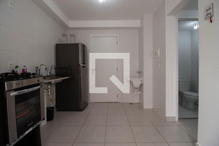 Apartamento à venda com 35m², 2 quartos e sem vaga Apartamento à venda com 35m², 2 quartos e sem vagaCozinha - Área de serviço