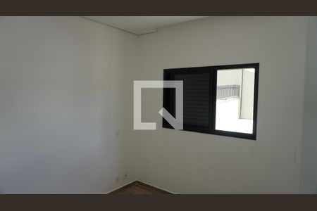Suíte - Foto02 de apartamento para alugar com 2 quartos, 58m² em Centro, Valinhos