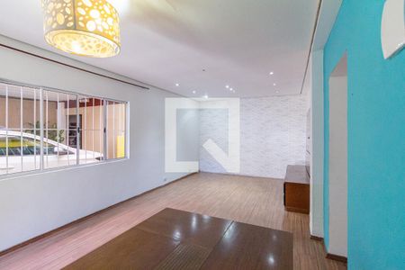 Sala de casa para alugar com 3 quartos, 150m² em São Pedro, Osasco