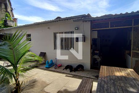 Casa à venda com 640m², 3 quartos e 3 vagasconjugado