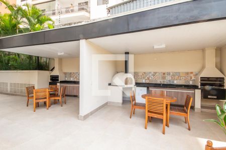 Apartamento à venda com 62m², 2 quartos e 1 vaga Apartamento à venda com 62m², 2 quartos e 1 vagaÁrea comum - Churrasqueira