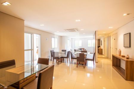 Apartamento à venda com 62m², 2 quartos e 1 vaga Apartamento à venda com 62m², 2 quartos e 1 vagaÁrea comum - Salão de festas