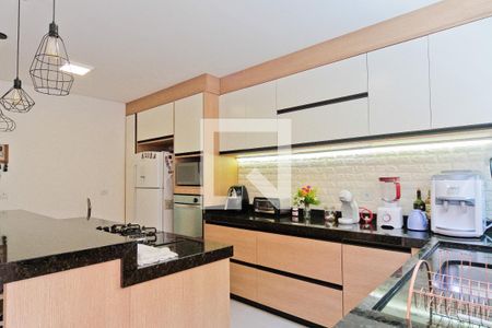 Cozinha de casa à venda com 3 quartos, 147m² em Parque São Domingos, São Paulo