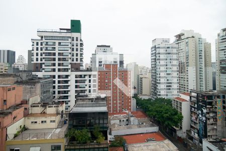 Sala - Vista de apartamento para alugar com 3 quartos, 96m² em Consolação, São Paulo