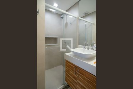 Apartamento à venda com 96m², 3 quartos e 1 vaga Apartamento à venda com 96m², 3 quartos e 1 vagaBanheiro Social 2