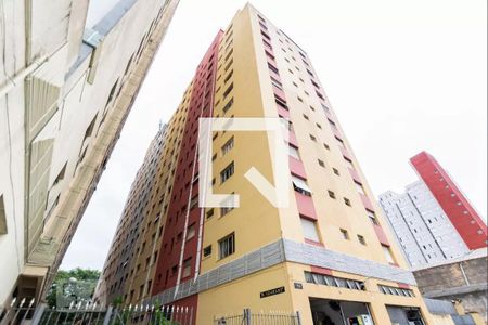 Apartamento à venda com 35m², 1 quarto e sem vaga Apartamento à venda com 35m², 1 quarto e sem vagaFachada