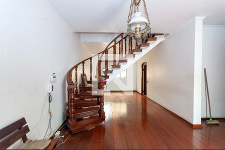 Sala de casa à venda com 2 quartos, 300m² em Alto de Pinheiros, São Paulo