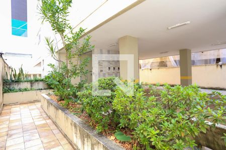 Apartamento para alugar com 64m², 2 quartos e 1 vagaEntrada