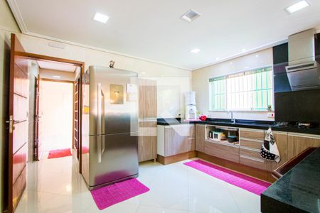 Casa à venda com 180m², 2 quartos e 3 vagasCozinha