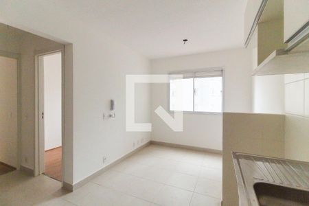 Sala  de apartamento para alugar com 2 quartos, 33m² em Colônia (zona Leste), São Paulo