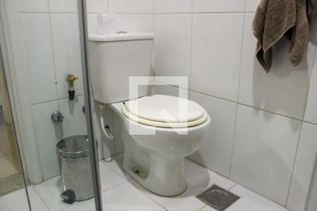Apartamento à venda com 89m², 2 quartos e 1 vaga Apartamento à venda com 89m², 2 quartos e 1 vagaBanheiro