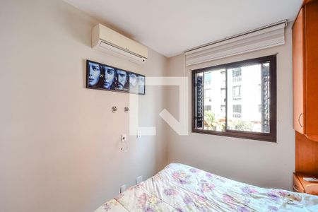 Suíte de apartamento para alugar com 2 quartos, 45m² em Sarandi, Porto Alegre