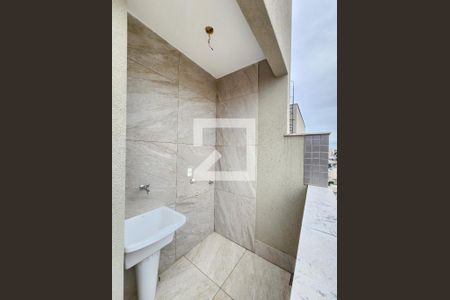 Apartamento à venda com 128m², 2 quartos e 2 vagas Apartamento à venda com 128m², 2 quartos e 2 vagasÁrea de Serviço - fundos cobertura