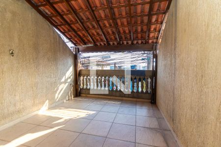 Casa à venda com 102m², 2 quartos e 1 vagaVaranda do Quarto 2