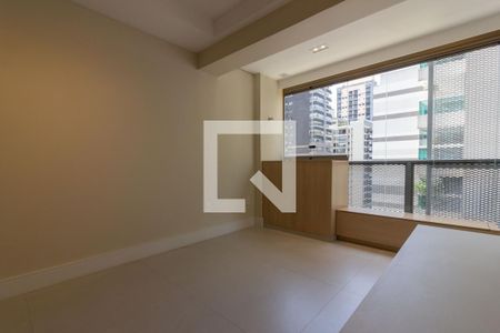 Sala de apartamento à venda com 1 quarto, 37m² em Pinheiros, São Paulo