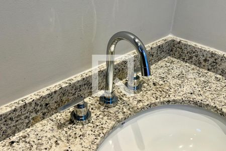 Apartamento à venda com 115m², 3 quartos e 2 vagasBanheiro da Suíte 2