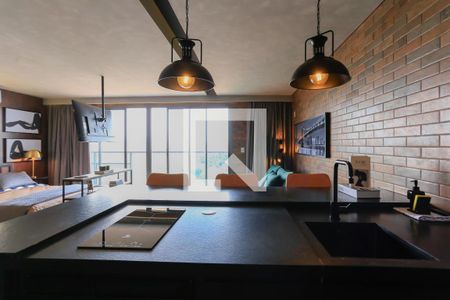 Sala/Cozinha de apartamento à venda com 1 quarto, 57m² em Pinheiros, São Paulo