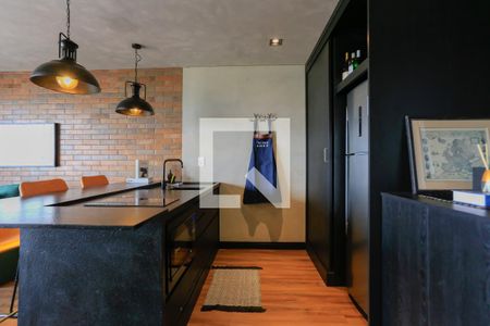 Sala/Cozinha de apartamento à venda com 1 quarto, 57m² em Pinheiros, São Paulo