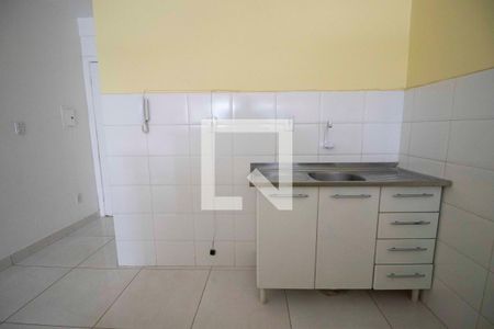 Cozinha de kitnet/studio para alugar com 1 quarto, 40m² em Setor Aeroporto, Goiânia