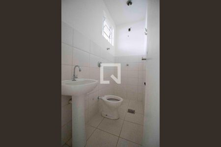 Banheiro de kitnet/studio para alugar com 1 quarto, 40m² em Setor Aeroporto, Goiânia