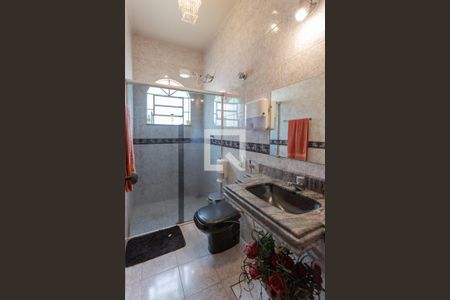 Apartamento à venda com 300m², 3 quartos e 1 vagaBanheiro 1