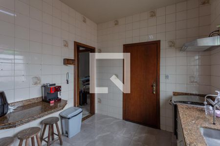 Cozinha de apartamento à venda com 3 quartos, 300m² em Ipiranga, Belo Horizonte
