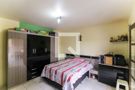 Quarto 1 de casa à venda com 2 quartos, 120m² em Parque Pinheiros, Taboão da Serra