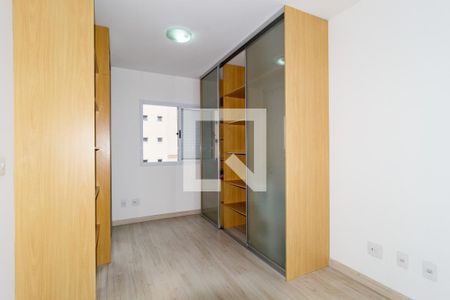 Apartamento para alugar com 97m², 2 quartos e 2 vagas Apartamento para alugar com 97m², 2 quartos e 2 vagasCloset - Quarto 2