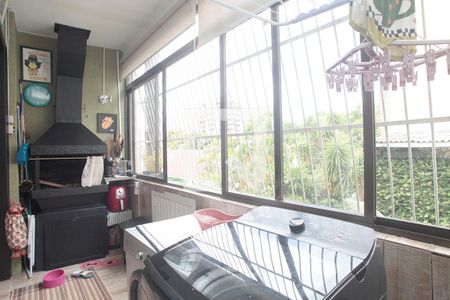 Apartamento à venda com 113m², 2 quartos e sem vagaÁrea de Serviço