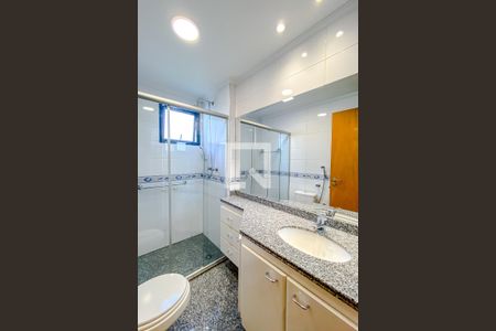 Apartamento para alugar com 299m², 3 quartos e 4 vagasBanheiro da Suíte 2