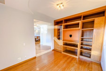 Apartamento para alugar com 299m², 3 quartos e 4 vagasSala de TV