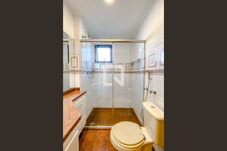 Apartamento para alugar com 299m², 3 quartos e 4 vagasBanheiro