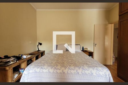 Casa para alugar com 263m², 3 quartos e 6 vagasQuarto 2