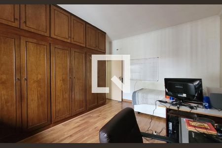 Casa para alugar com 263m², 3 quartos e 6 vagasQuarto 1