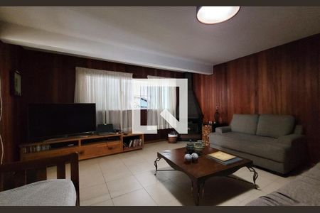 Casa para alugar com 263m², 3 quartos e 6 vagasSala 2