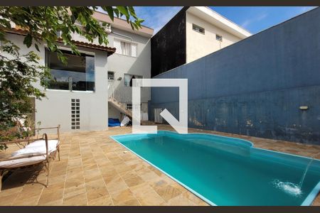 Casa para alugar com 263m², 3 quartos e 6 vagasPiscina