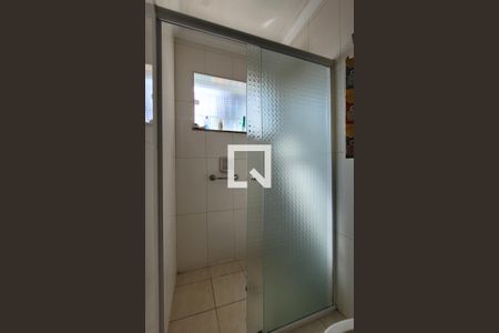 Casa para alugar com 263m², 3 quartos e 6 vagasBanheiro 2