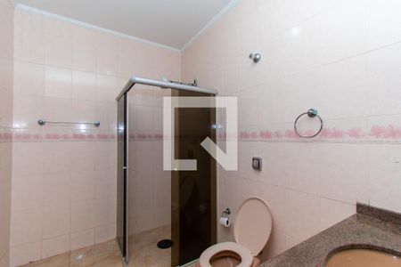 Casa à venda com 250m², 3 quartos e 4 vagas Casa à venda com 250m², 3 quartos e 4 vagasBanheiro 2