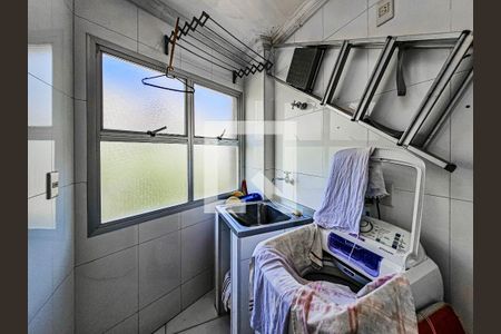 Apartamento para alugar com 115m², 3 quartos e 1 vagaÁrea de Serviço