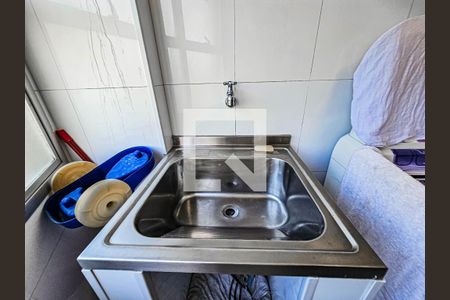 Apartamento para alugar com 115m², 3 quartos e 1 vagaÁrea de Serviço
