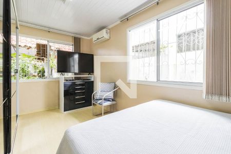 Dormitório 2 de casa à venda com 3 quartos, 250m² em Parque Santa Fé, Porto Alegre