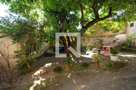 Quintal de casa à venda com 2 quartos, 360m² em Riacho das Pedras, Contagem