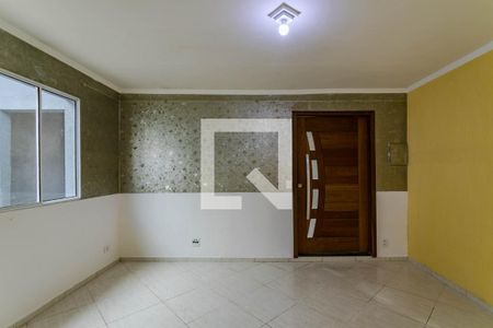 Sala de casa para alugar com 2 quartos, 130m² em Jardim das Bandeiras, Mogi das Cruzes