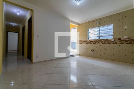 Cozinha de casa para alugar com 2 quartos, 130m² em Jardim das Bandeiras, Mogi das Cruzes