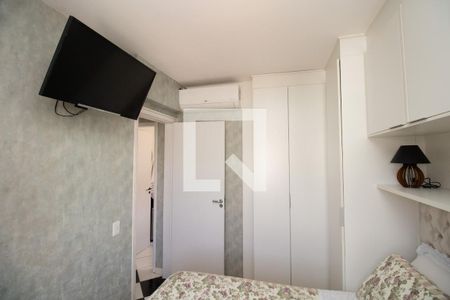 Quarto, armários, ar condicionado, rack TV de apartamento à venda com 2 quartos, 62m² em Moema, São Paulo
